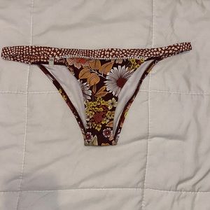 RHYTHM. - Bikini Bottoms